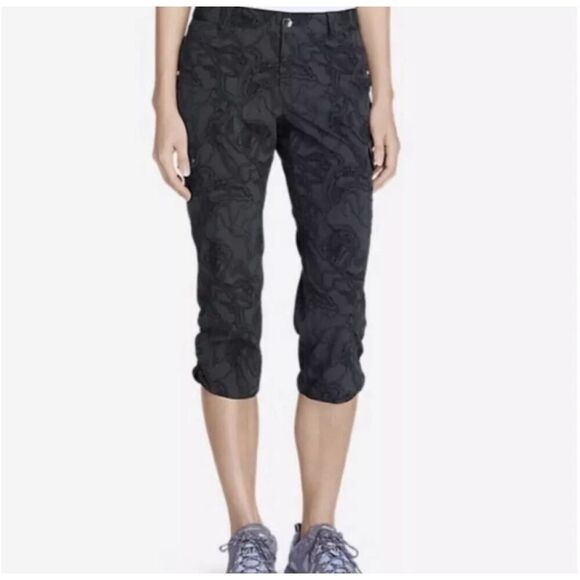 Eddie Bauer Size 4 Dark Green/Gray Horizon Capri Travex Capers Print Cargp Pants - Picture 1 of 6